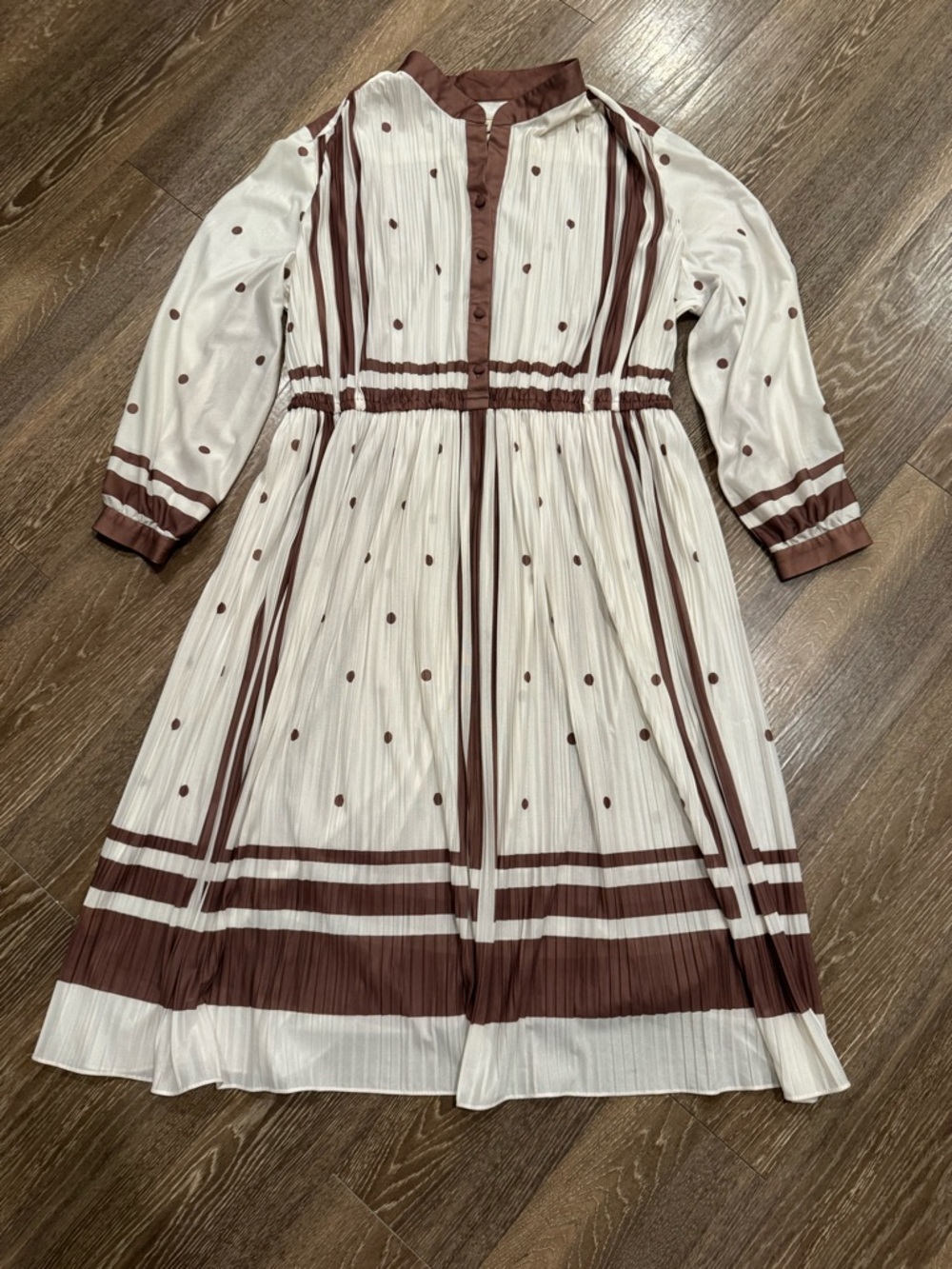 Women's Vintage Cream and Brown Polka dot Midi Dress - possibly size 12